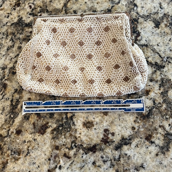 Vintage beaded purse - Picture 4 of 9